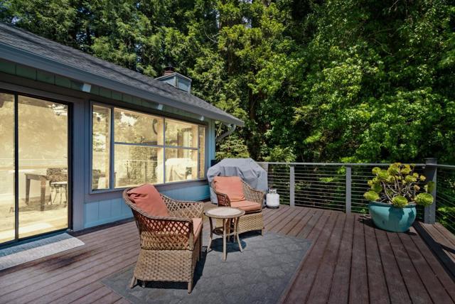 120 Bella Vista Lane, Watsonville CA: https://media.crmls.org/mediaz/b10c4411-b7ca-4bc8-912a-d90d5442a625.jpg
