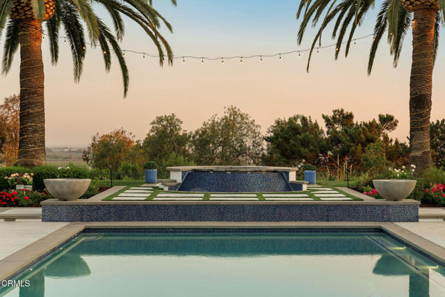 1069 Corte Barroso, Camarillo CA: https://media.crmls.org/mediaz/b10cc036-4f9f-4391-b427-741592d2deef.jpg