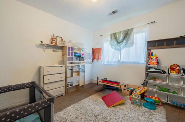 15 Elmwood Drive, Greenfield CA: https://media.crmls.org/mediaz/b10d7584-67b9-4bd9-8242-9db3c69a6de6.jpg
