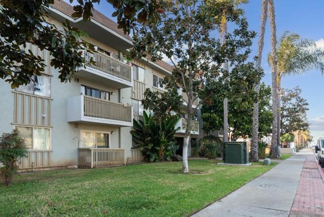 178 Fourth Ave, Chula Vista, California 91910, 2 Bedrooms Bedrooms, ,2 BathroomsBathrooms,Condominium,For Sale,Fourth Ave,240028927SD