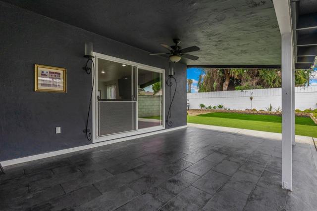 557 Oaklawn Ave, Chula Vista CA: https://media.crmls.org/mediaz/b10ee249-f346-4e1c-a87d-bd5b13dd01aa.jpg