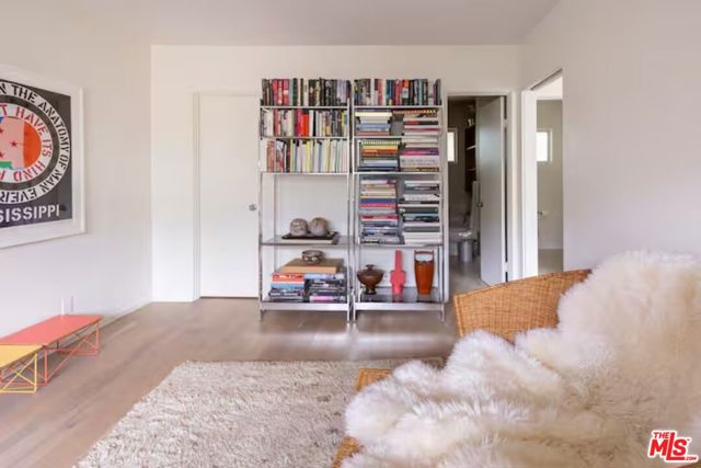 702 Cavanagh Road, Glendale CA: https://media.crmls.org/mediaz/b10f9f9d-f004-4cff-bcc3-da163de12aca.jpg