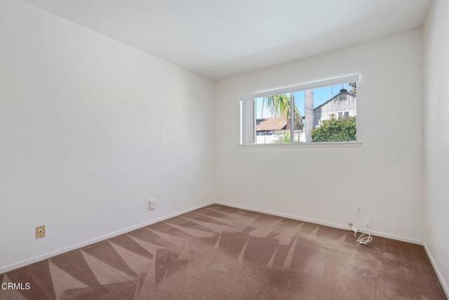 1310 Anza Court, Oxnard CA: https://media.crmls.org/mediaz/b10fb35e-83cd-450c-a81c-c76ca9e5a663.jpg