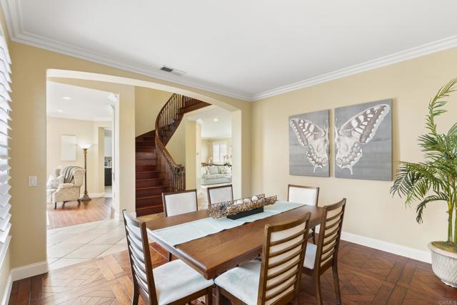 Detail Gallery Image 12 of 56 For 6407 Calmeria Pl, Carlsbad,  CA 92011 - 4 Beds | 3 Baths