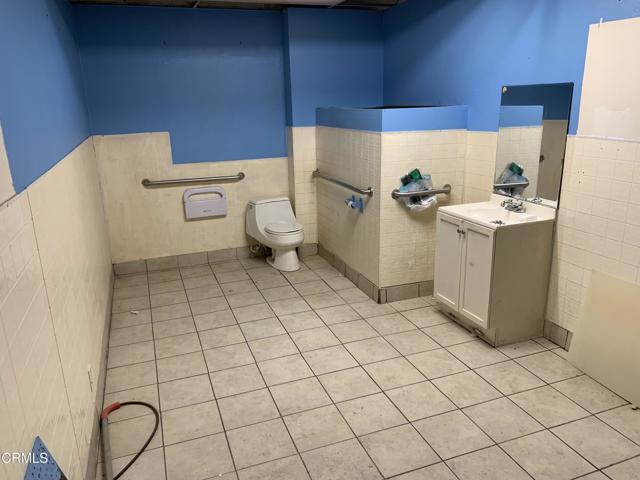  Commercial for Sale in Ventura, California