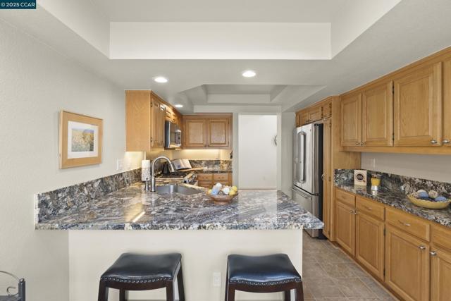 43 Patrick Way, Half Moon Bay CA: https://media.crmls.org/mediaz/b11221af-c3de-4af5-944c-69795a830c9f.jpg