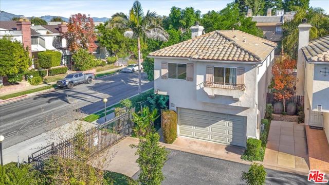 18806 Hatteras Street, Tarzana CA: https://media.crmls.org/mediaz/b1137c91-e826-4fc4-885b-60c5b518c768.jpg
