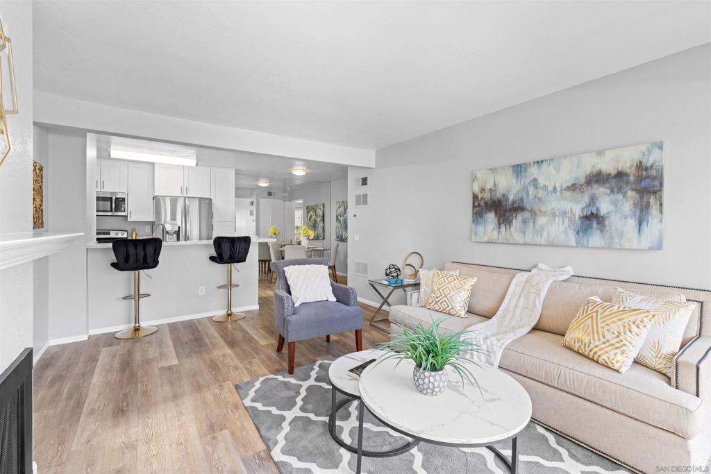 9130 Gramercy - photo 5