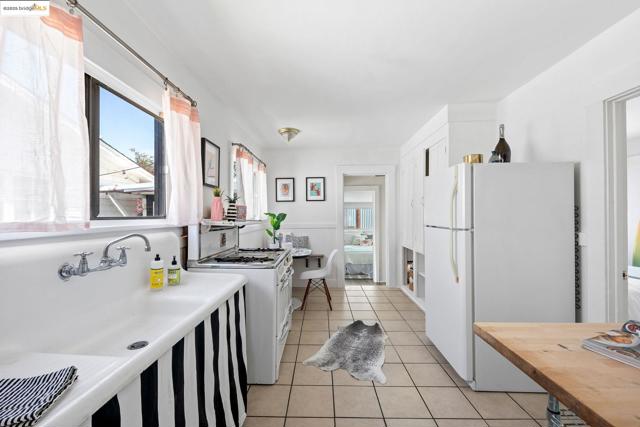 423 Santa Clara Ave, Alameda, California 94501, 1 Bedroom Bedrooms, ,1 BathroomBathrooms,Single Family Residence,For Sale,Santa Clara Ave,41099559