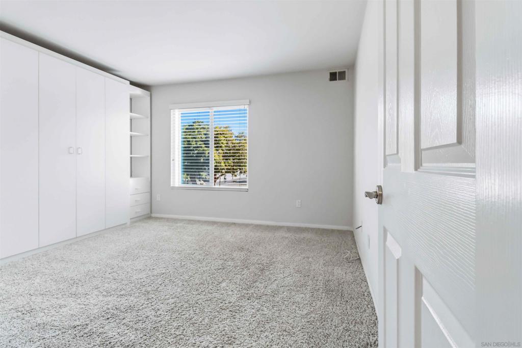 7160 Shoreline - photo 13