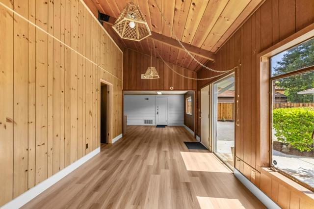678 Chimalus Drive, Palo Alto CA: https://media.crmls.org/mediaz/b1163bdc-b4fe-49aa-b095-3633f7a91d16.jpg