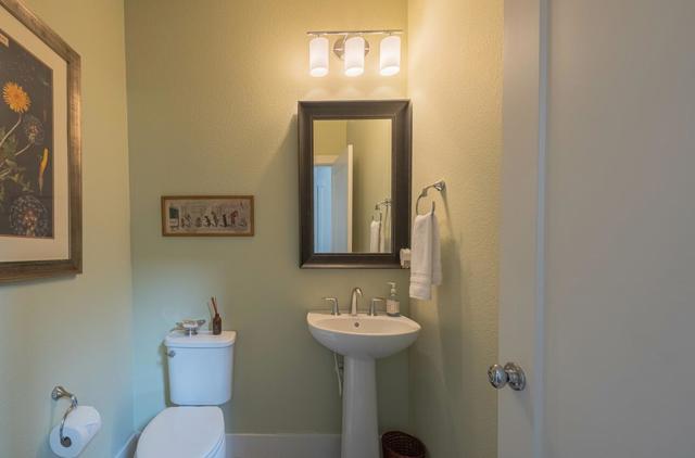 17210 Logan Street,  CA: https://media.crmls.org/mediaz/b11642b3-31d4-46d1-ab19-1ec7a8acb5af.jpg