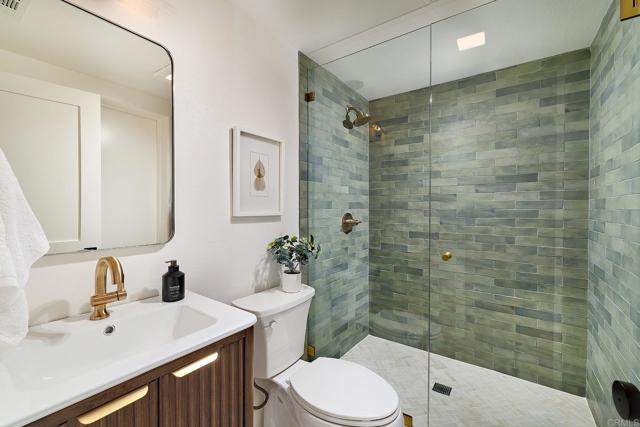 Detail Gallery Image 15 of 42 For 4051 Avenida Brisa, Rancho Santa Fe,  CA 92091 - 3 Beds | 3 Baths