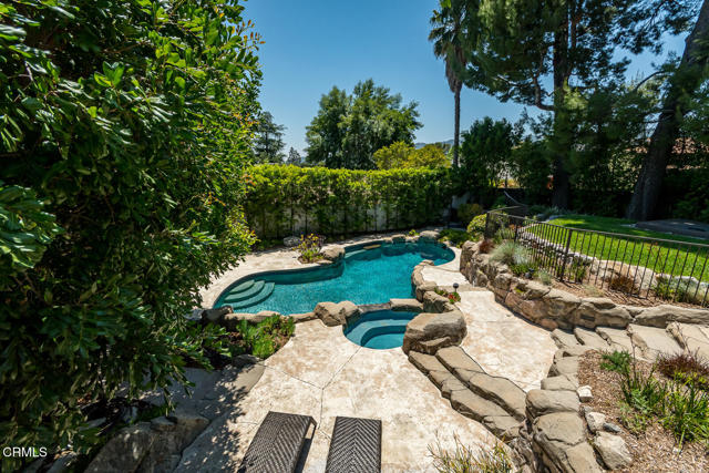 Detail Gallery Image 59 of 75 For 2320 Mountain Ave, La Crescenta,  CA 91214 - 4 Beds | 3/1 Baths