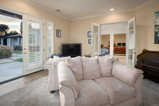 Detail Gallery Image 42 of 75 For 7992 Paseo Esmerado, Carlsbad,  CA 92009 - 5 Beds | 6/1 Baths
