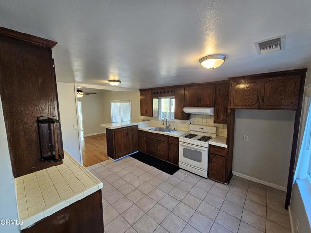 Detail Gallery Image 8 of 28 For 501 Macdonald St #1,  Pasadena,  CA  - 2 Beds | 1 Baths