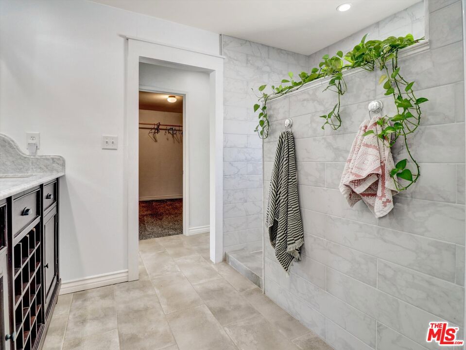 MLS #25621553 image #36