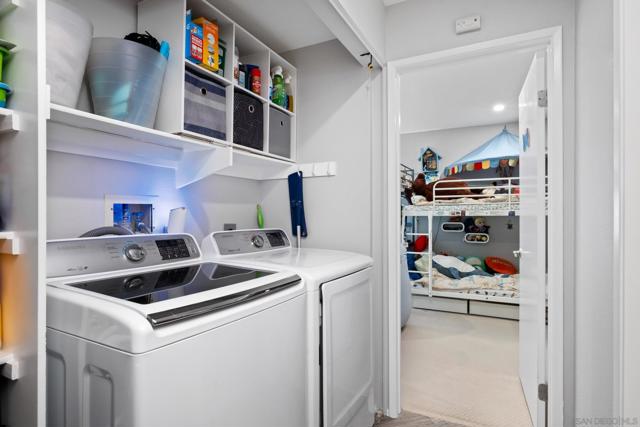 11325 Affinity Ct, San Diego CA: https://media.crmls.org/mediaz/b11f5118-f440-4128-9a34-5e25bd4bf438.jpg