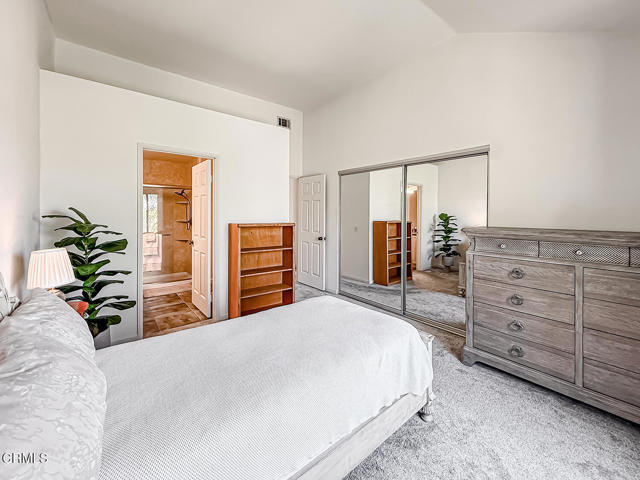 5965 Paseo Encantada, Camarillo CA: https://media.crmls.org/mediaz/b121773b-ca0f-4fc1-8bc0-2ecdfce01870.jpg