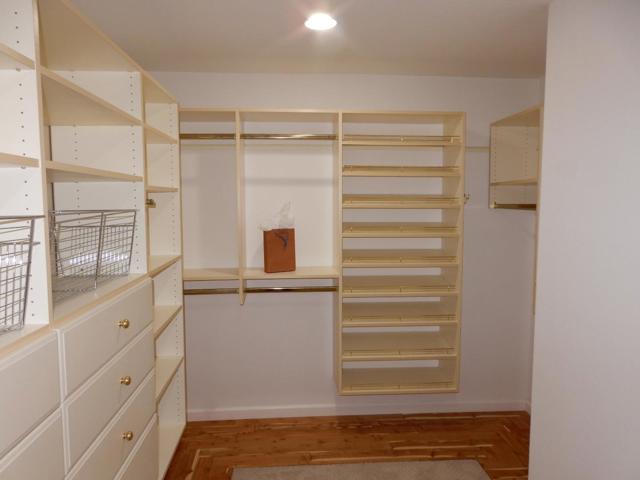 4604 Royal Forest Court, San Jose CA: https://media.crmls.org/mediaz/b1235a3b-9e15-4cf9-84ad-c84ae51b3923.jpg