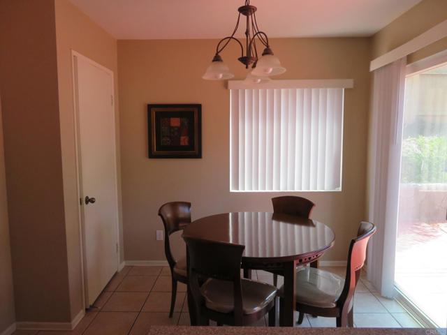 Detail Gallery Image 5 of 12 For 822 Kentmere, San Diego,  CA 92154 - 5 Beds | 3 Baths