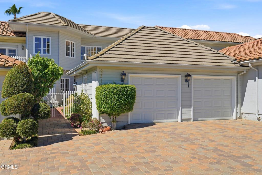 2317 Canyonback Road