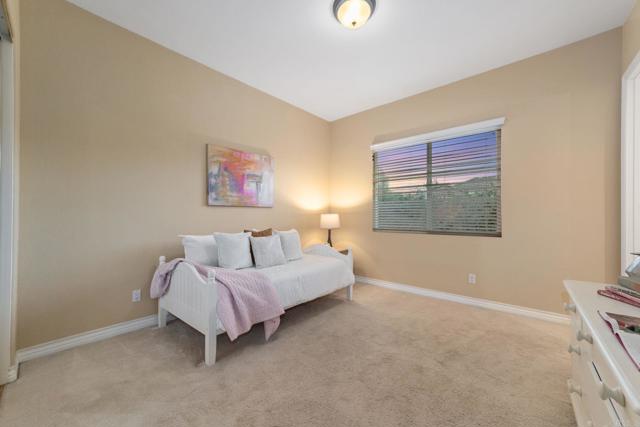 Detail Gallery Image 33 of 62 For 2216 Blossom Hill Ln, Escondido,  CA 92029 - 5 Beds | 4/1 Baths