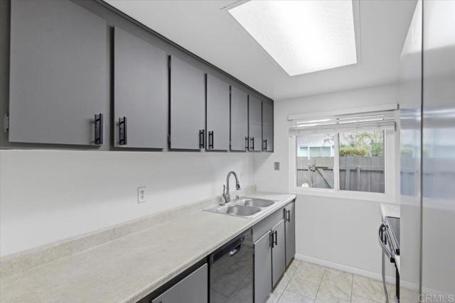 Detail Gallery Image 12 of 23 For 931 Jamacha Rd a,  San Diego,  CA 92019 - 2 Beds | 1 Baths