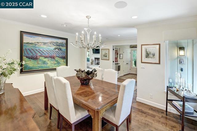 633 Terra California Dr, Walnut Creek CA: https://media.crmls.org/mediaz/b127120d-d433-41c8-9bdc-5f6183ad291b.jpg