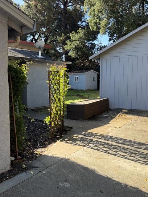 19 Jolley Way, Scotts Valley CA: https://media.crmls.org/mediaz/b1273b00-0747-43ab-abe9-a121593bc2ee.jpg