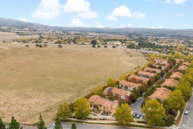 4182 Lautrec Drive, San Jose CA: https://media.crmls.org/mediaz/b12a92f5-2573-4da9-aa14-a43141fe939d.jpg