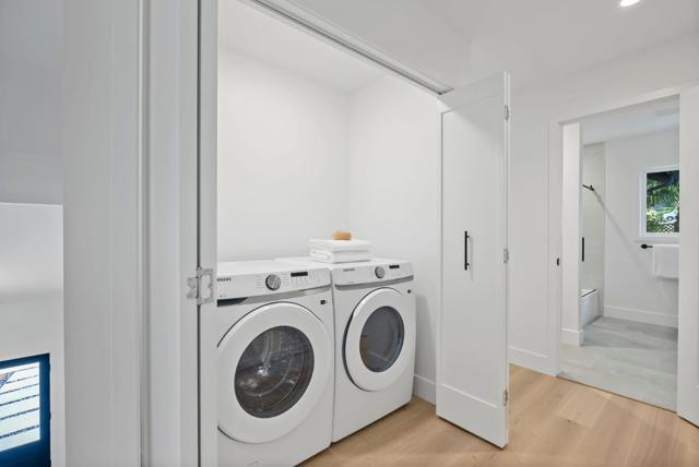 1556 Cherrywood Drive, San Mateo CA: https://media.crmls.org/mediaz/b12b786c-34a5-4bf4-957a-3b848012c56f.jpg
