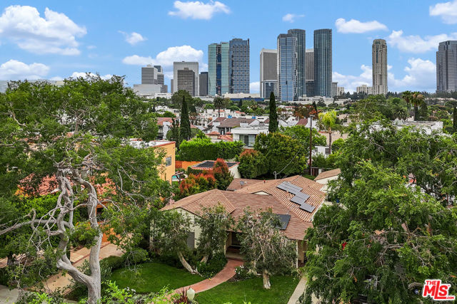 1926 Thayer Avenue, Los Angeles CA: https://media.crmls.org/mediaz/b12bf2e4-be8f-4176-abeb-1da6916a5cf3.jpg
