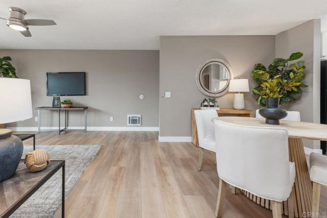 Detail Gallery Image 9 of 41 For 6182 Agee St #193,  San Diego,  CA 92122 - 2 Beds | 1/1 Baths