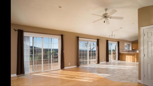 350 San Benancio Road, Salinas CA: https://media.crmls.org/mediaz/b12d551b-0c20-4668-a2ab-82a7c62ece0a.jpg