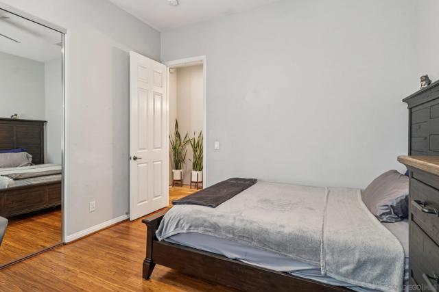 1648 Brady Cir, Carlsbad CA: https://media.crmls.org/mediaz/b12e5a80-73ef-4979-adf0-390b6ab6e230.jpg