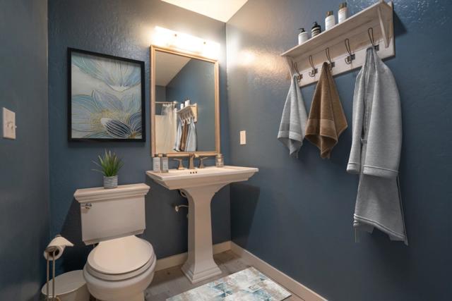 610 14th Avenue, Santa Cruz CA: https://media.crmls.org/mediaz/b12f4cbb-adc0-40dd-b164-fa35faf8bf84.jpg
