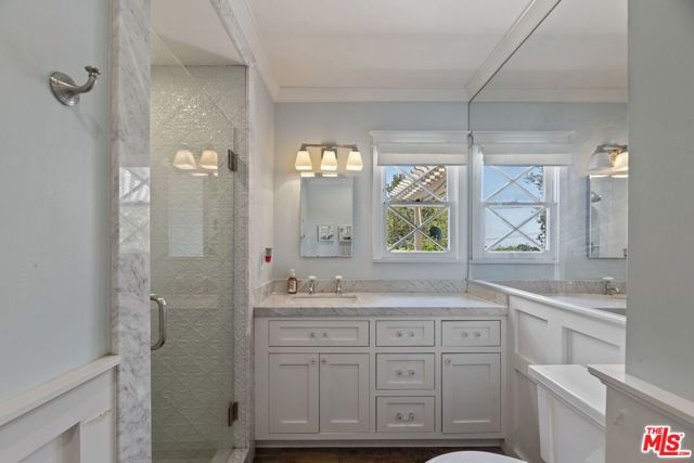 3313 Coy Drive, Sherman Oaks CA: https://media.crmls.org/mediaz/b1303412-f092-40af-b818-5a8ba1eb9401.jpg