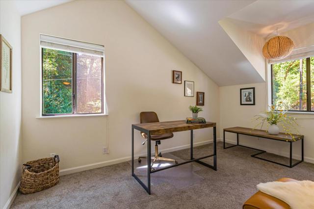 Image 23 of 42 For 4399 Glenwood Drive