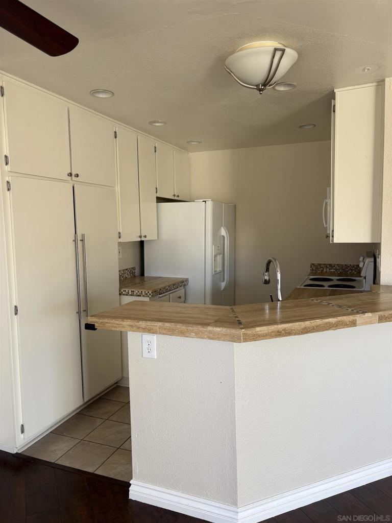 9730 Mesa Springs - photo 12