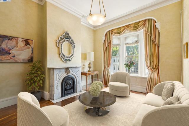 2070 Bush St, San Francisco CA: https://media.crmls.org/mediaz/b13177ca-e291-41e5-90c1-5a37743c0ae0.jpg