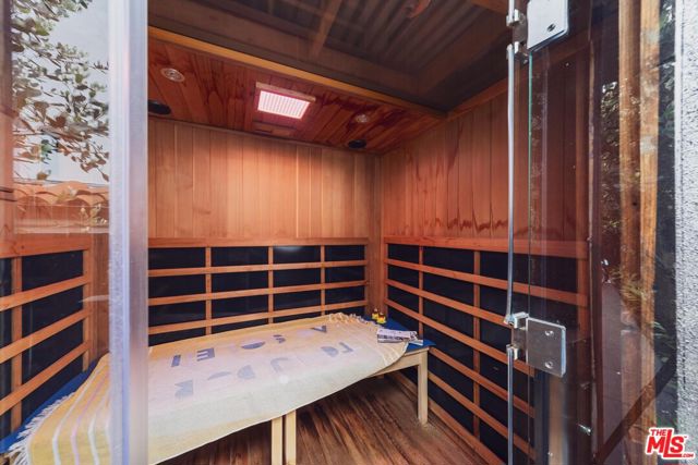 295 Mabery Road, Santa Monica CA: https://media.crmls.org/mediaz/b132b6dd-bb77-455b-8ea5-1c2d70ab149f.jpg