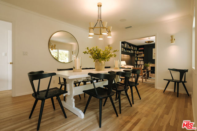 2610 Mandeville Canyon Road, Los Angeles CA: https://media.crmls.org/mediaz/b1342f15-0d9a-4035-b8c2-4765863064c9.jpg