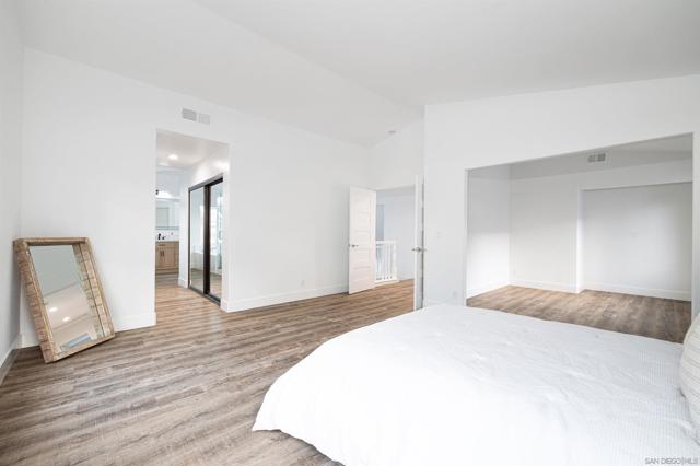 2318 Via Villegas, Carlsbad CA: https://media.crmls.org/mediaz/b1343954-f60f-4640-ac28-d6118b302317.jpg