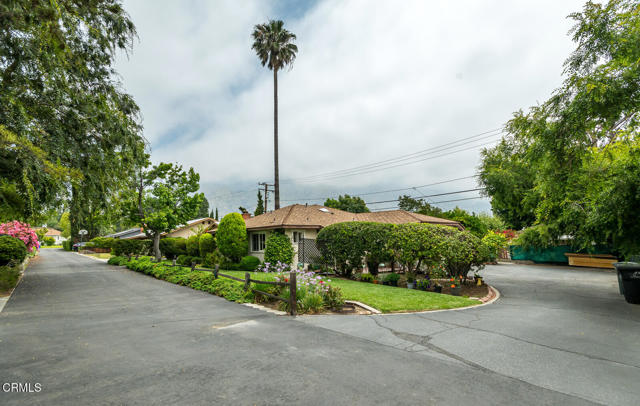 2238 Garfias Drive, Pasadena CA: https://media.crmls.org/mediaz/b1353d15-befc-4061-83ec-d928e5eeb03b.jpg