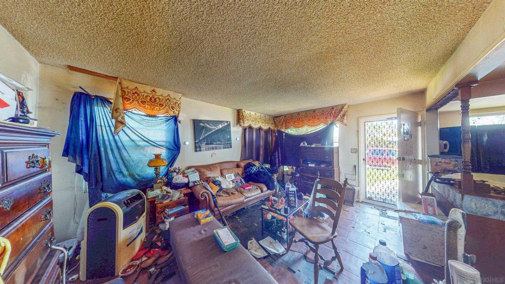 MLS #250022266SD img 11