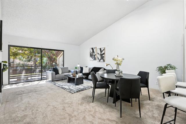9899 Scripps Westview Way, San Diego CA: https://media.crmls.org/mediaz/b1384244-9239-4775-8bc5-20024aefbb6d.jpg