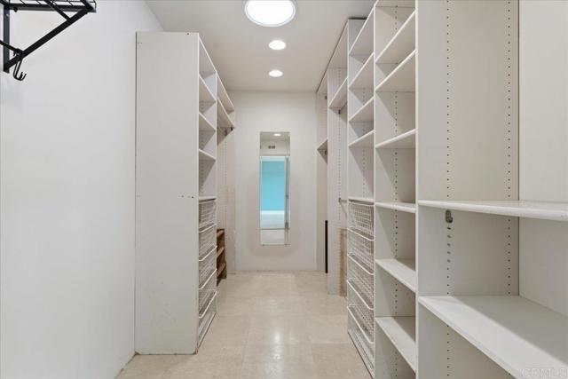 Detail Gallery Image 18 of 36 For 866 Cordova St, San Diego,  CA 92107 - 4 Beds | 2/1 Baths