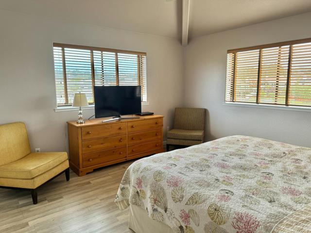 522 Seascape Resort Drive, Aptos CA: https://media.crmls.org/mediaz/b139ebe2-a336-461c-8a4a-e57d3061d069.jpg