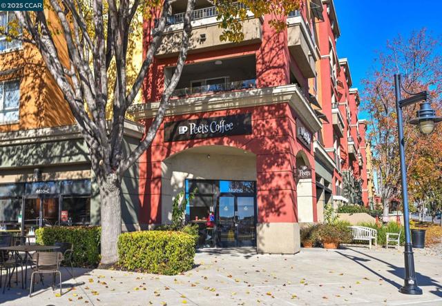 4650 Rimini Ct, Dublin CA: https://media.crmls.org/mediaz/b13a51e8-d572-4064-a0fa-7085b8e608e5.jpg